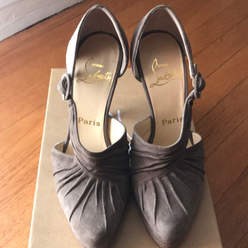 Size 35.5 authentic Christian Louboutin Charcoal